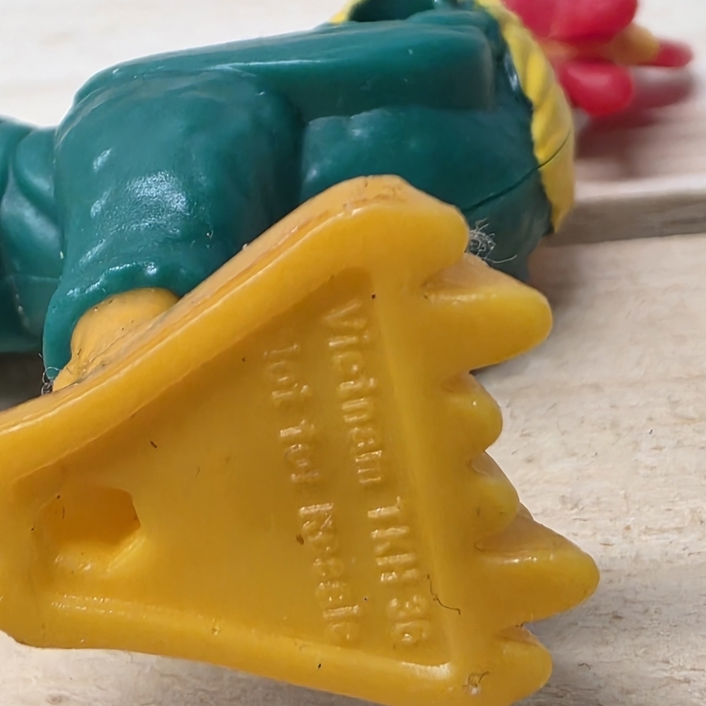 Colorful Rooster Action Figure - Picture 5 of 5